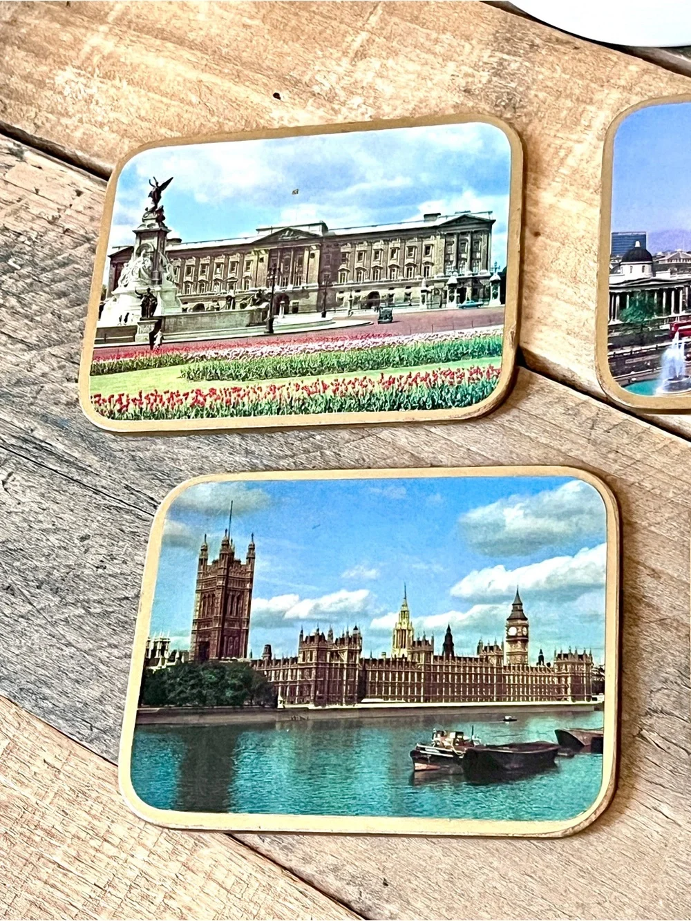 Vintage Win-El-Ware London England Landmarks Coasters Set of 6 Gold Trim 4.5